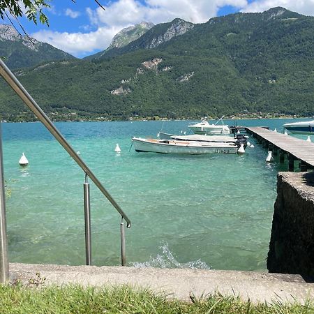 Rare 2 Bedroom With Private Beach On Lake Annecy Doussard Eksteriør billede